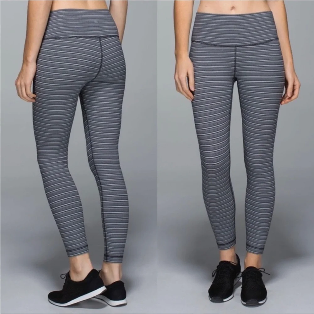 Lululemon High Times Pant Textured Stripe Black Deep Coal Size 6 - Picture 1 of 8